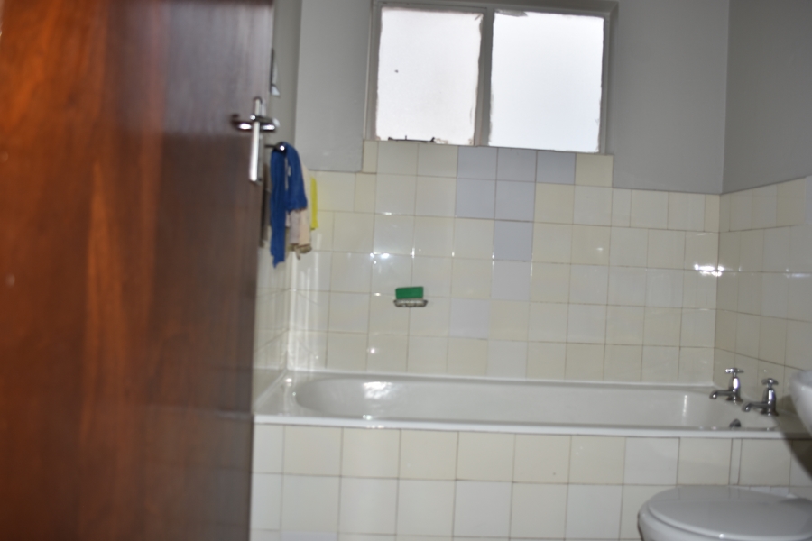 1 Bedroom Property for Sale in Pretoria Central Gauteng