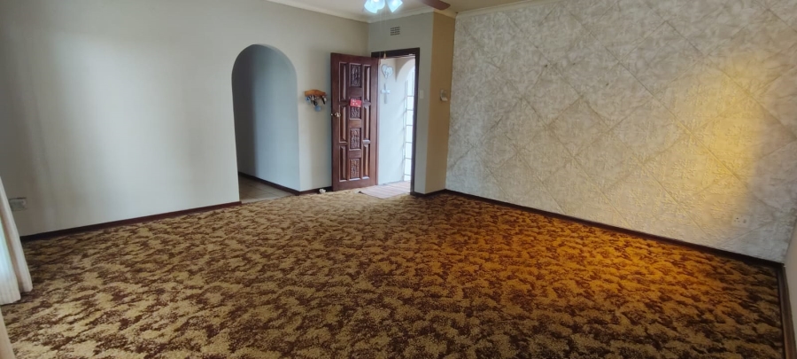 4 Bedroom Property for Sale in Westonaria Gauteng
