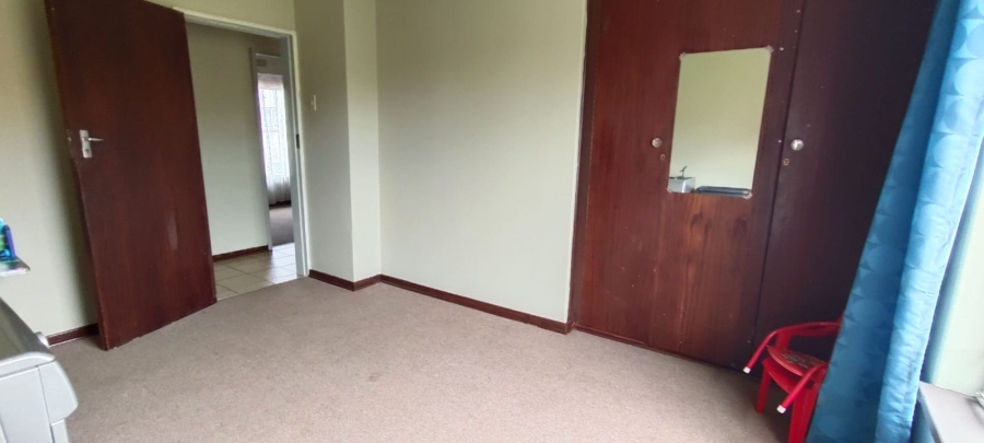 4 Bedroom Property for Sale in Westonaria Gauteng