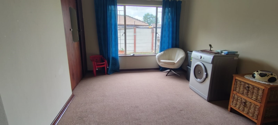 4 Bedroom Property for Sale in Westonaria Gauteng
