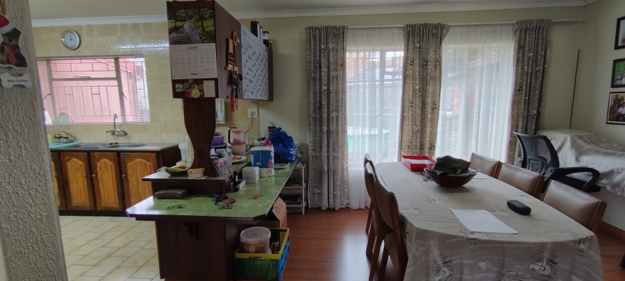 4 Bedroom Property for Sale in Westonaria Gauteng