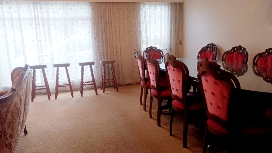To Let 4 Bedroom Property for Rent in Windsor West Gauteng