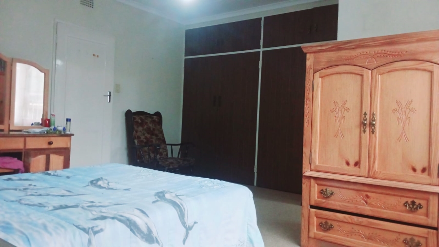 To Let 4 Bedroom Property for Rent in Windsor West Gauteng