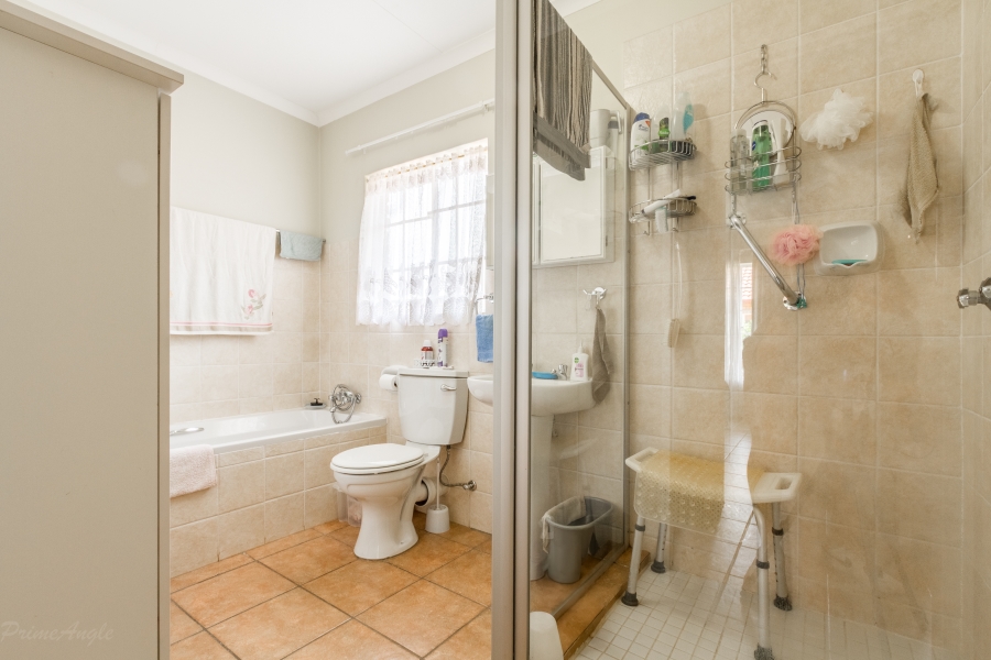 2 Bedroom Property for Sale in Equestria Gauteng