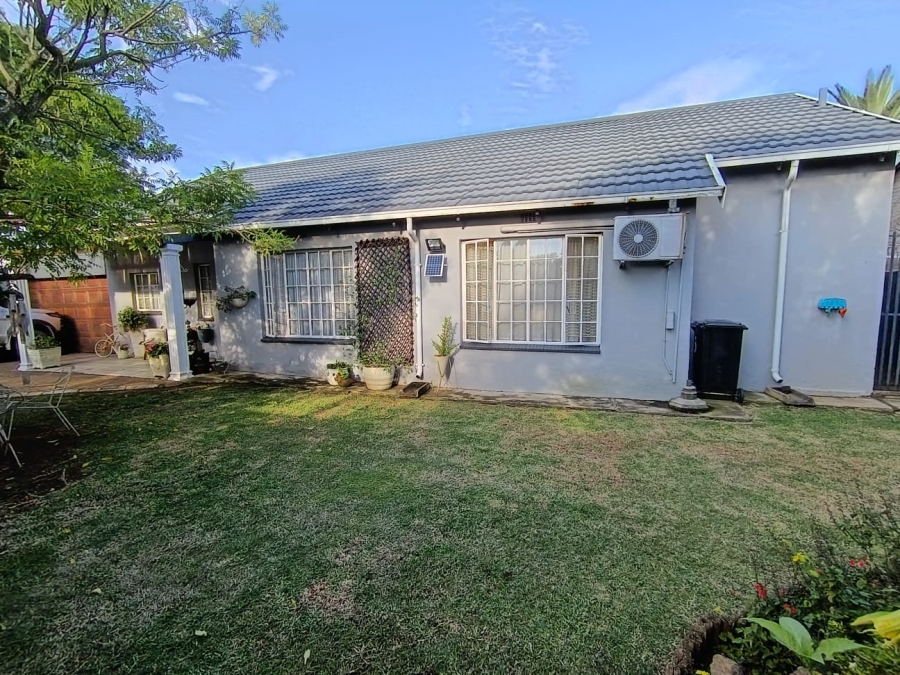 4 Bedroom Property for Sale in Modder East Gauteng