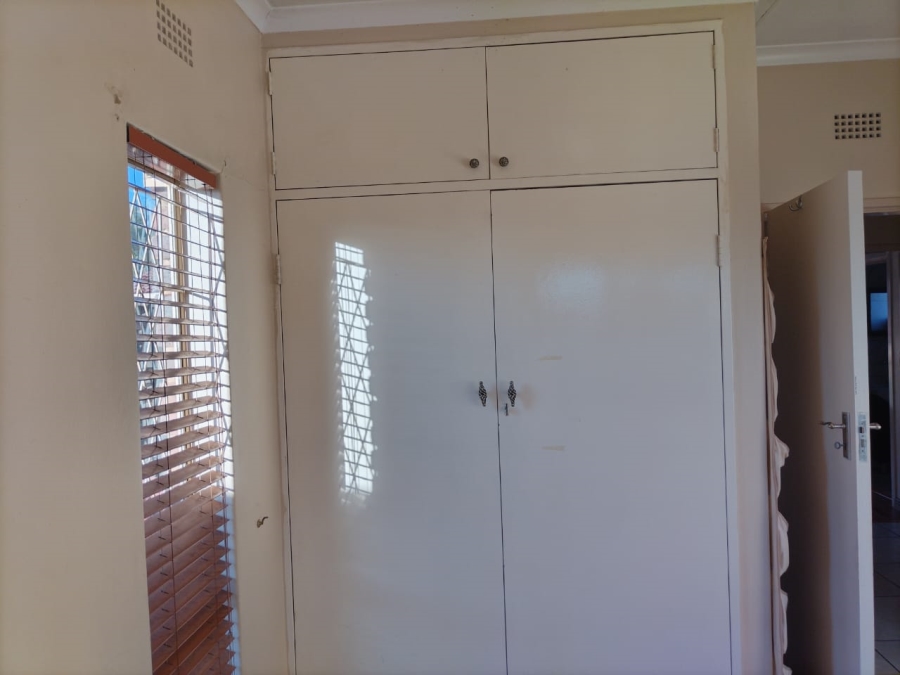 3 Bedroom Property for Sale in Brackenhurst Gauteng