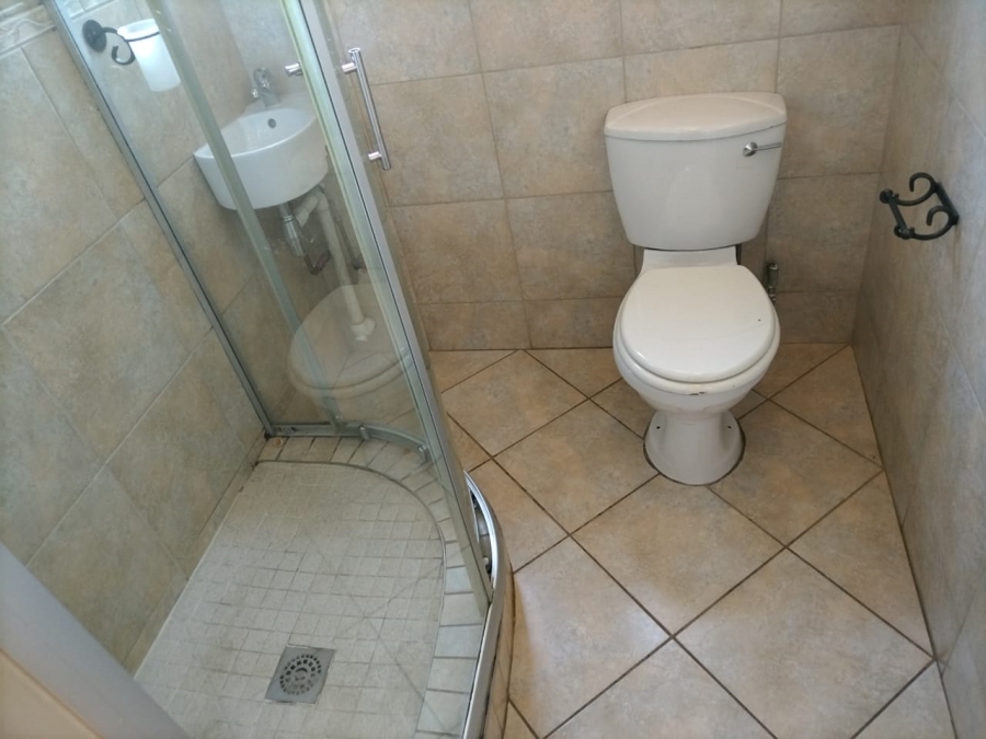 3 Bedroom Property for Sale in Brackenhurst Gauteng