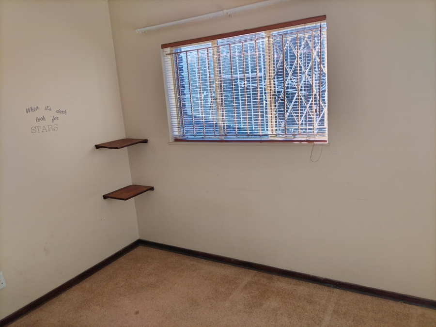 3 Bedroom Property for Sale in Brackenhurst Gauteng