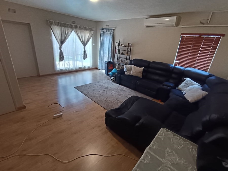3 Bedroom Property for Sale in Brackenhurst Gauteng