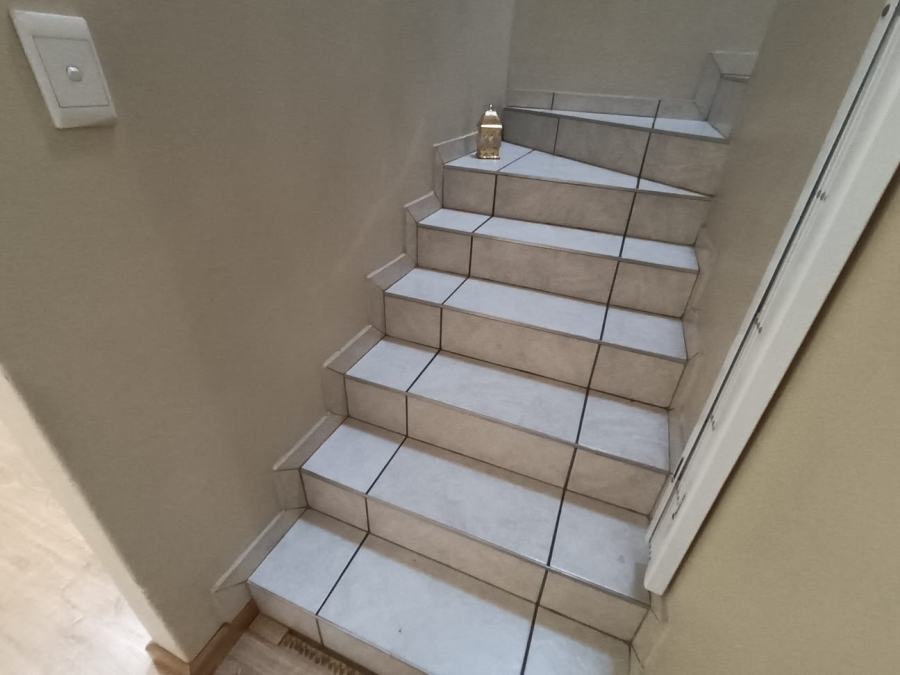 3 Bedroom Property for Sale in Brackenhurst Gauteng