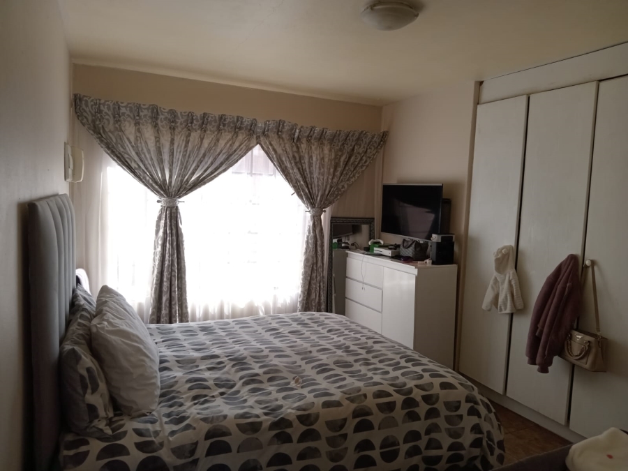 3 Bedroom Property for Sale in Elandspark Gauteng