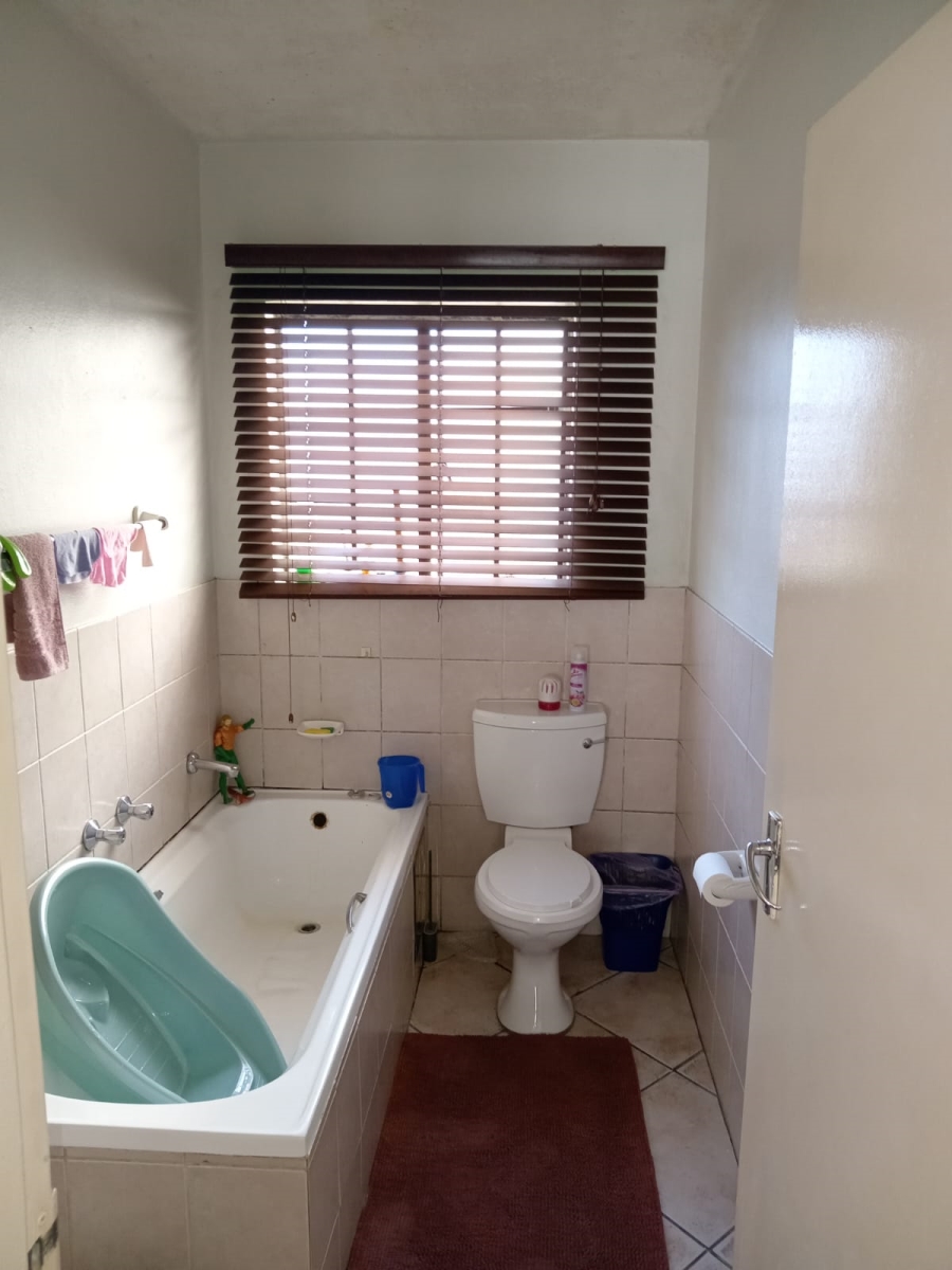 3 Bedroom Property for Sale in Elandspark Gauteng