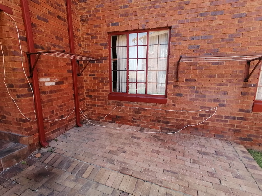 3 Bedroom Property for Sale in Elandspark Gauteng