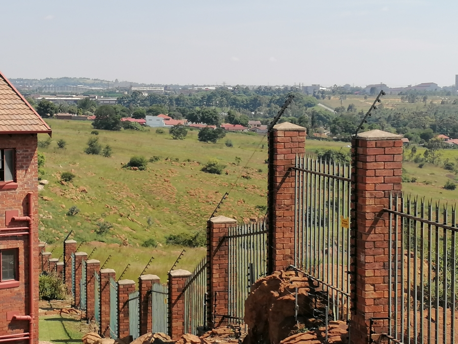 3 Bedroom Property for Sale in Elandspark Gauteng