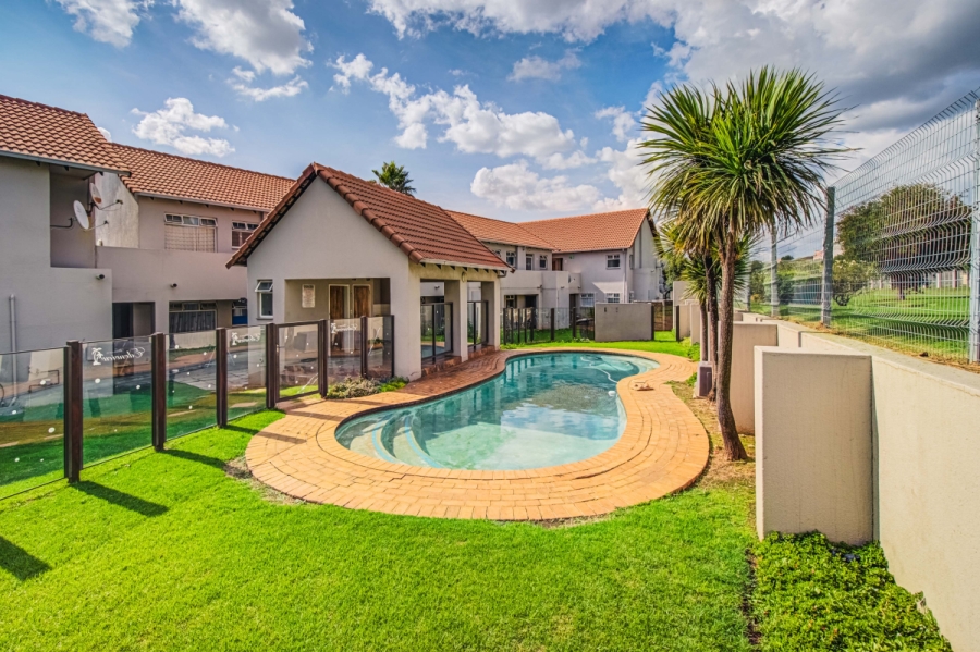 1 Bedroom Property for Sale in Edenvale Central Gauteng