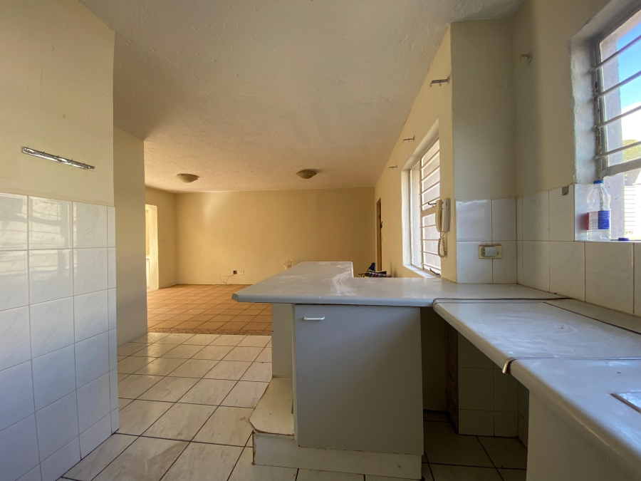 3 Bedroom Property for Sale in Radiokop Gauteng