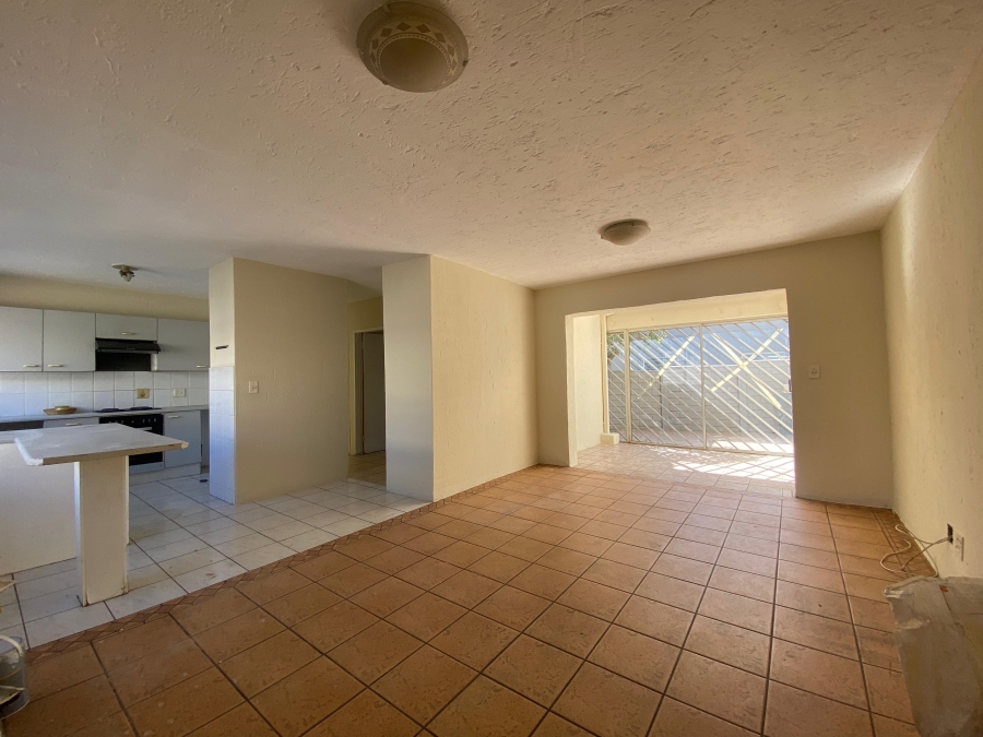 3 Bedroom Property for Sale in Radiokop Gauteng