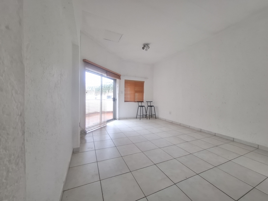 1 Bedroom Property for Sale in Bedford Gardens Gauteng