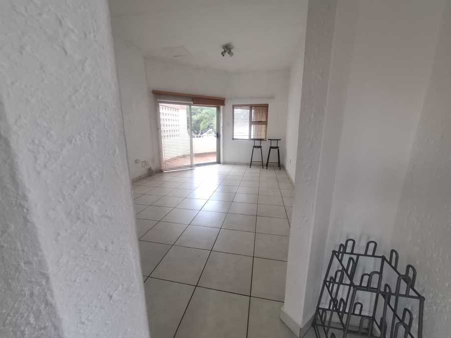 1 Bedroom Property for Sale in Bedford Gardens Gauteng