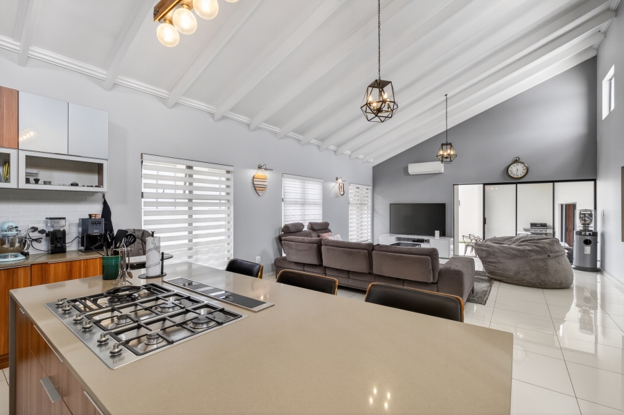 3 Bedroom Property for Sale in Bryanston Gauteng