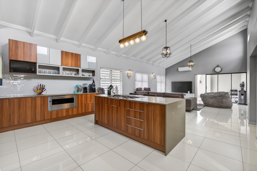 3 Bedroom Property for Sale in Bryanston Gauteng