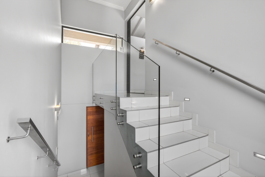 3 Bedroom Property for Sale in Bryanston Gauteng