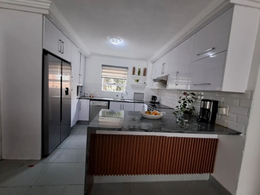 3 Bedroom Property for Sale in Castleview Gauteng