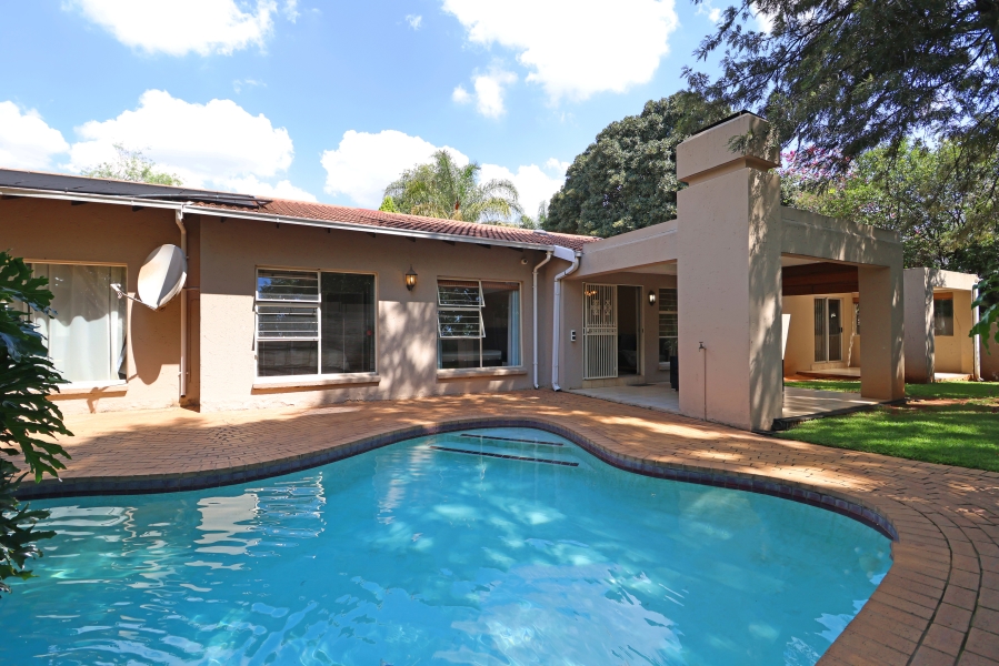 3 Bedroom Property for Sale in Ferndale Gauteng