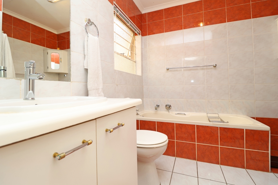 3 Bedroom Property for Sale in Ferndale Gauteng