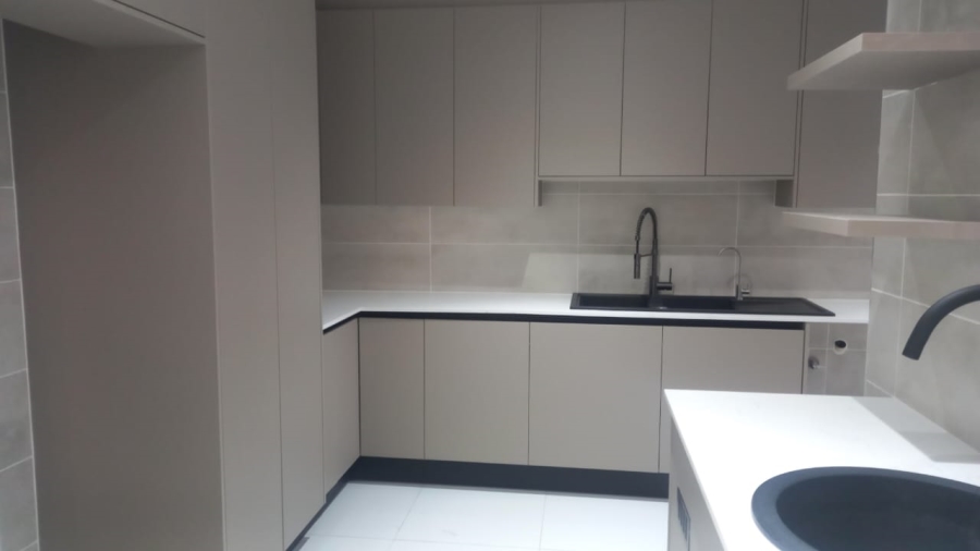To Let 4 Bedroom Property for Rent in Ferndale Gauteng