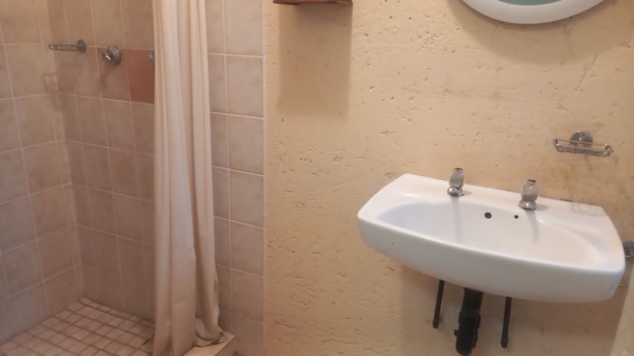 To Let 4 Bedroom Property for Rent in Ferndale Gauteng