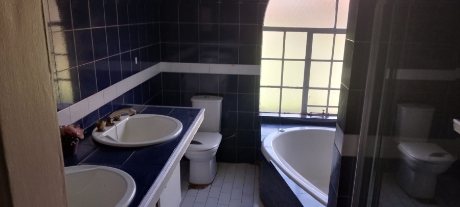 3 Bedroom Property for Sale in Sesfontein Gauteng