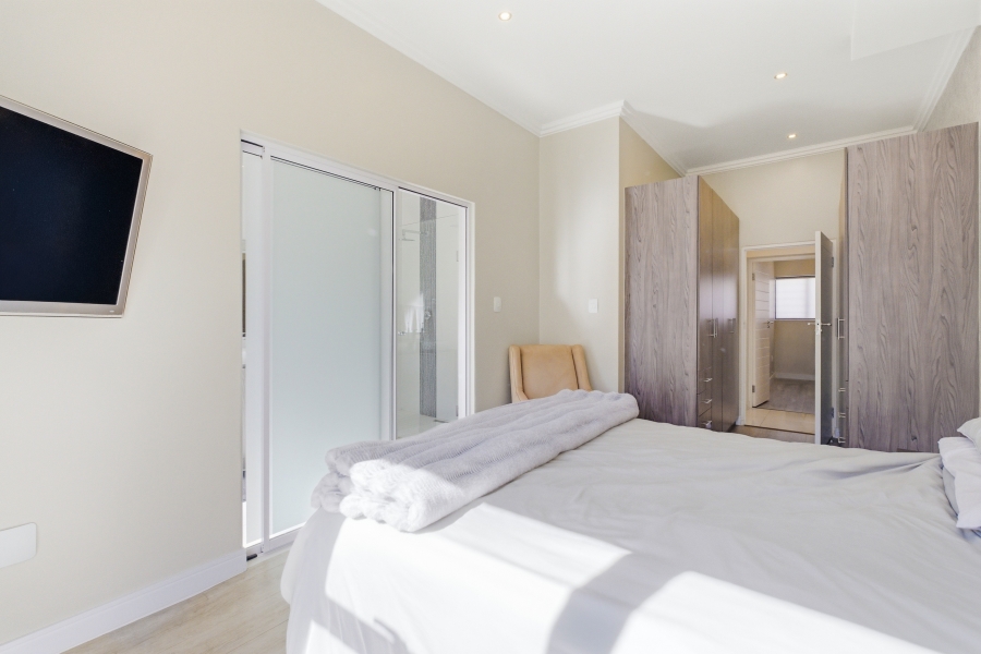 3 Bedroom Property for Sale in Bryanston Gauteng