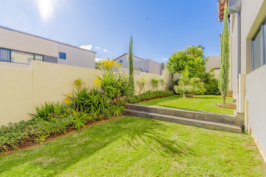 3 Bedroom Property for Sale in Bryanston Gauteng