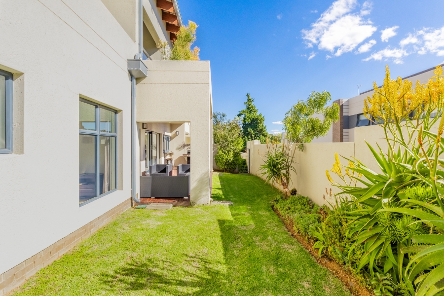 3 Bedroom Property for Sale in Bryanston Gauteng