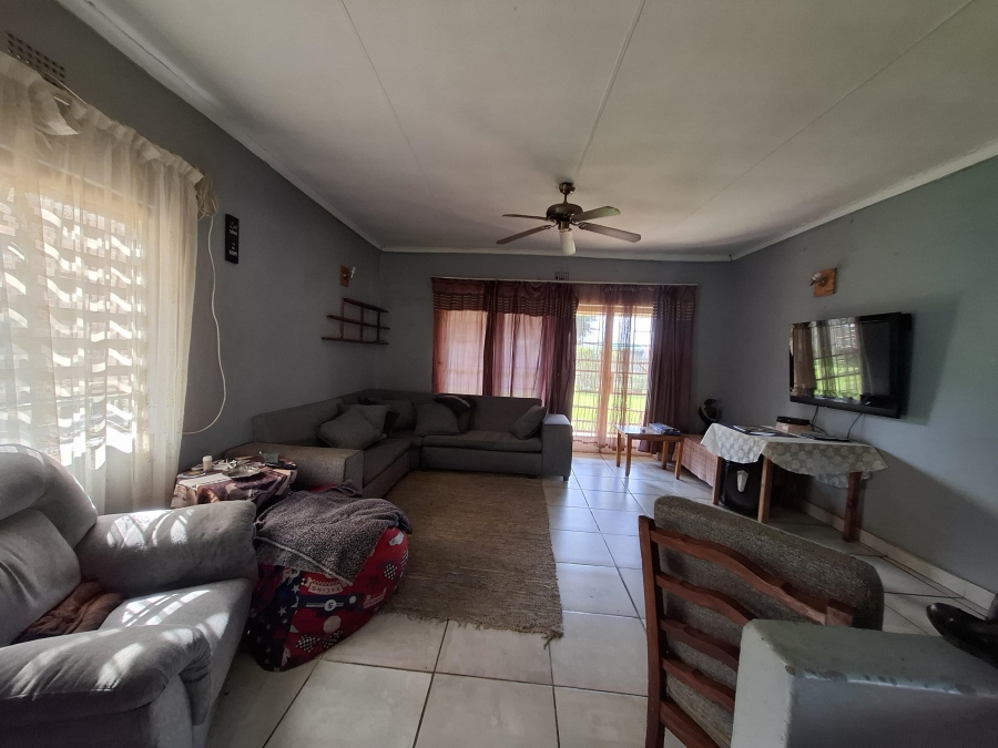 3 Bedroom Property for Sale in Strubenvale Gauteng