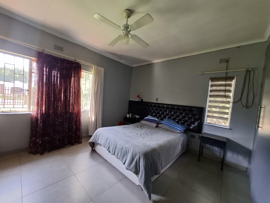 3 Bedroom Property for Sale in Strubenvale Gauteng
