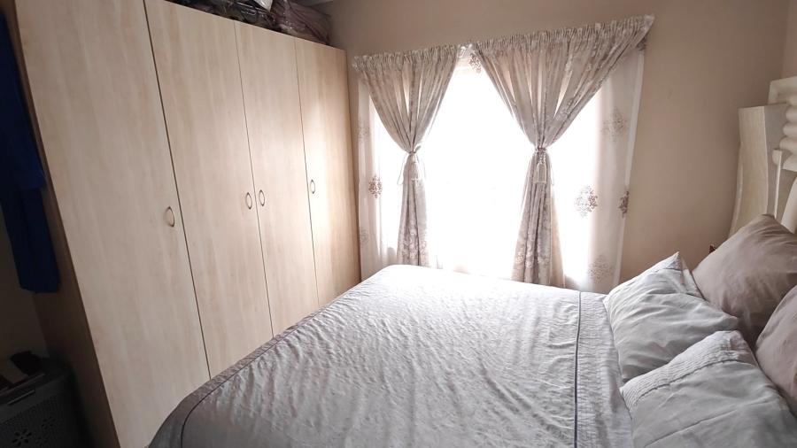 1 Bedroom Property for Sale in Montana Gauteng