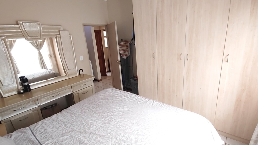 1 Bedroom Property for Sale in Montana Gauteng