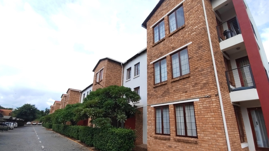1 Bedroom Property for Sale in Montana Gauteng