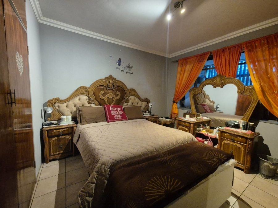 2 Bedroom Property for Sale in Vanderbijlpark CW 3 Gauteng