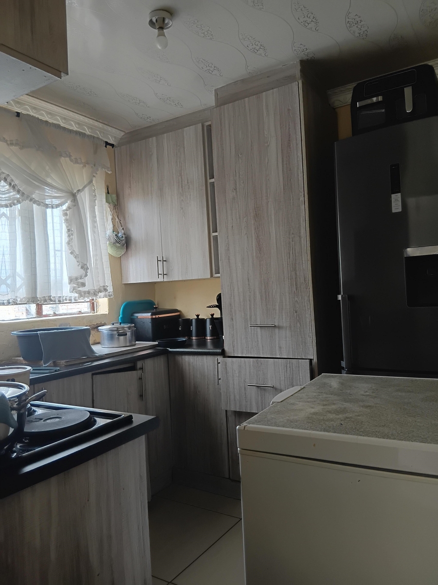 3 Bedroom Property for Sale in Kokosi Gauteng
