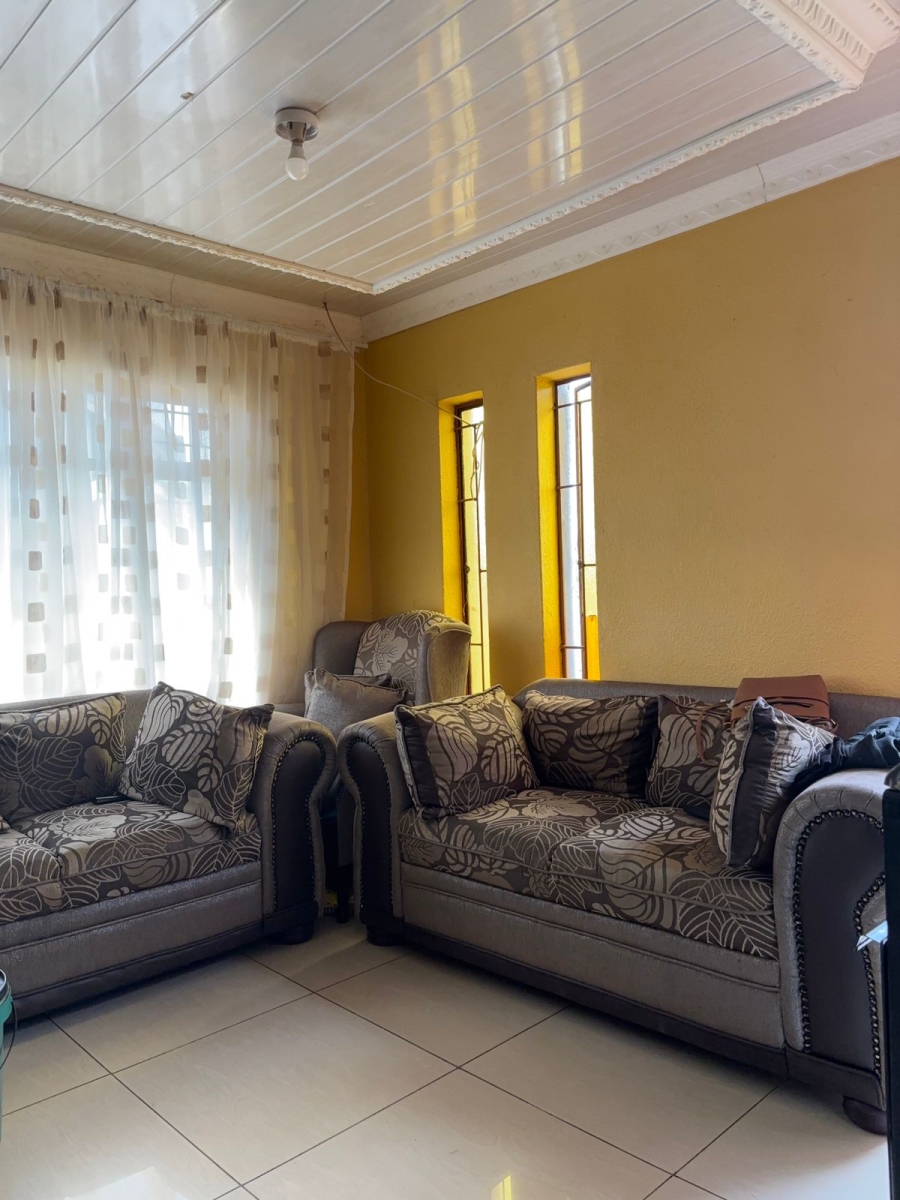 3 Bedroom Property for Sale in Kokosi Gauteng