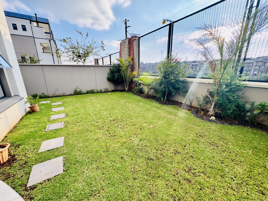 3 Bedroom Property for Sale in Waterfall Gauteng