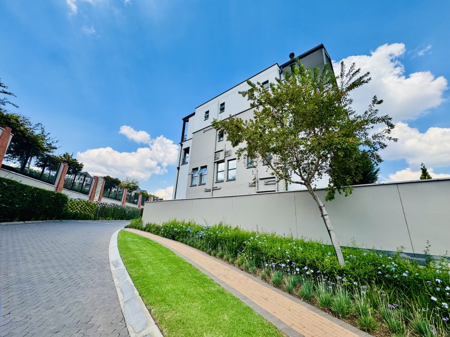 3 Bedroom Property for Sale in Waterfall Gauteng