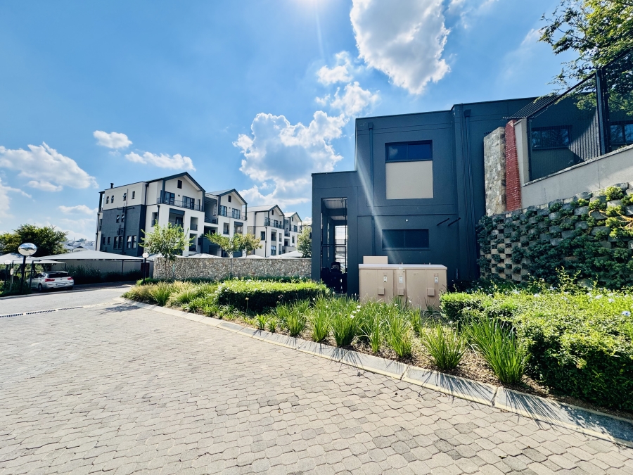 3 Bedroom Property for Sale in Waterfall Gauteng