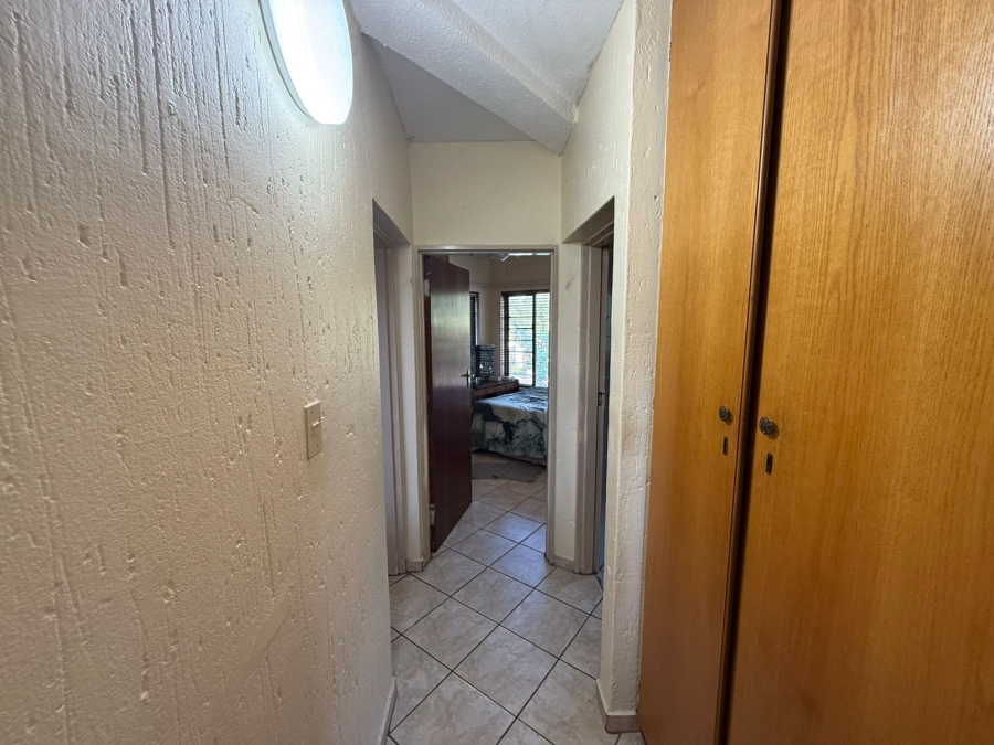 2 Bedroom Property for Sale in Vanderbijlpark SE 2 Gauteng