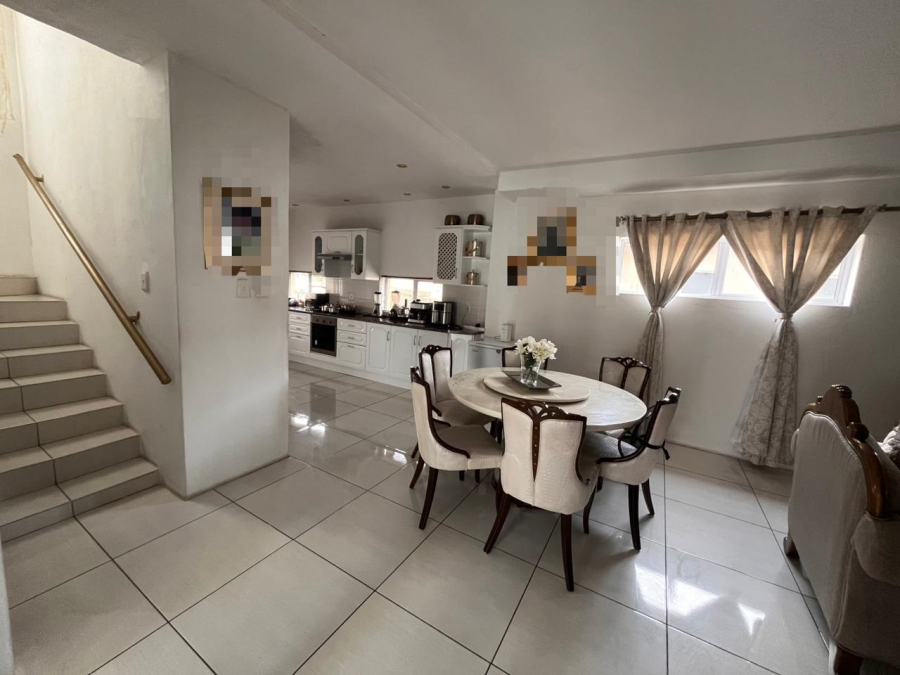 4 Bedroom Property for Sale in Riverspray Lifestyle Estate Gauteng