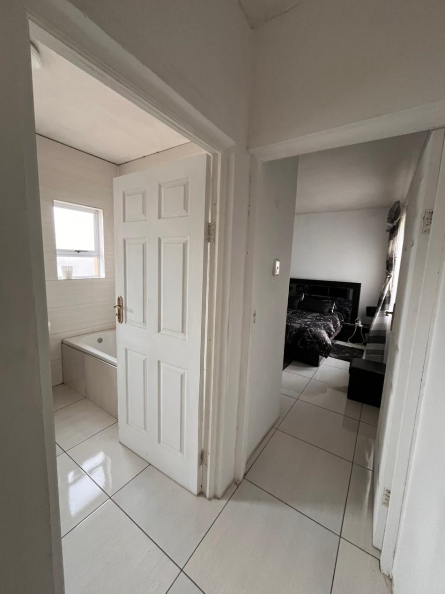 4 Bedroom Property for Sale in Riverspray Lifestyle Estate Gauteng