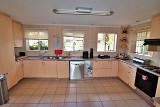 3 Bedroom Property for Sale in Edenvale Central Gauteng